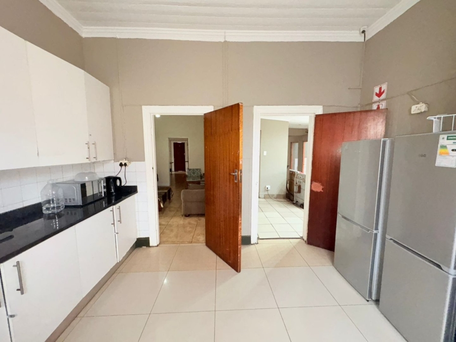 10 Bedroom Property for Sale in Quigney Eastern Cape